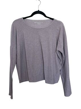 *** LISTING IS SOLD *** Beyond Yoga Women's Long Sleeve Top
